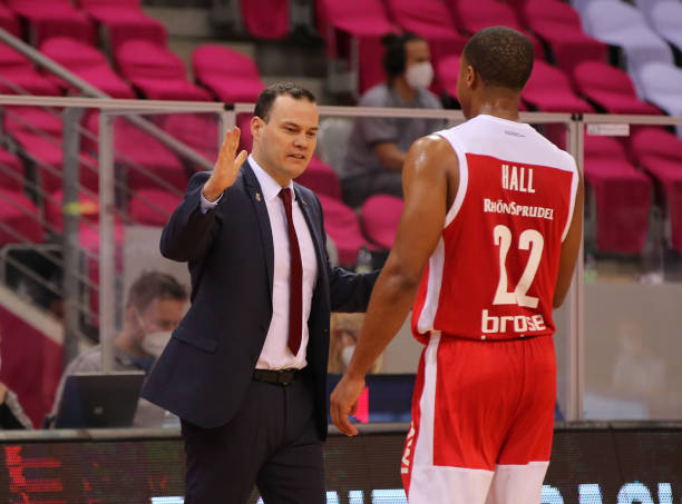 还可以凭借 还可以凭借