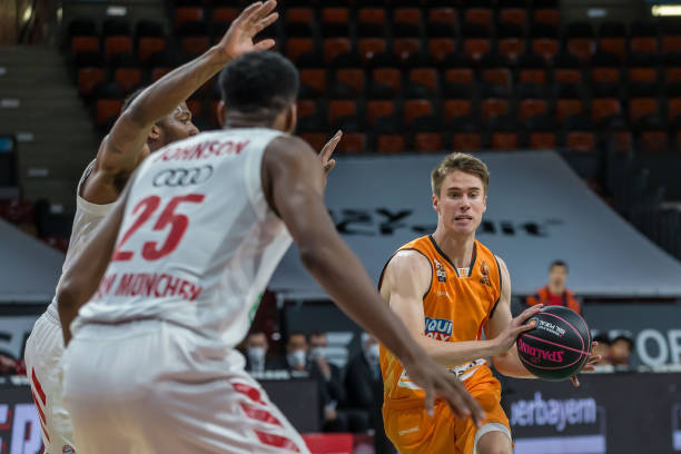 我可以帮你 我可以帮你