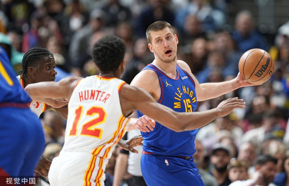 次压哨三分 次压哨三分